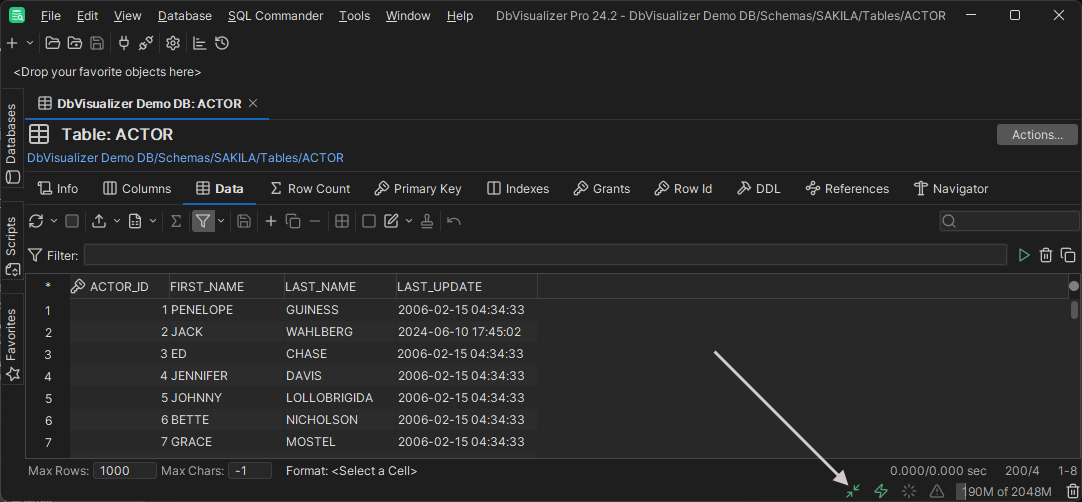 Screenshot showing Tab maximization and minimization